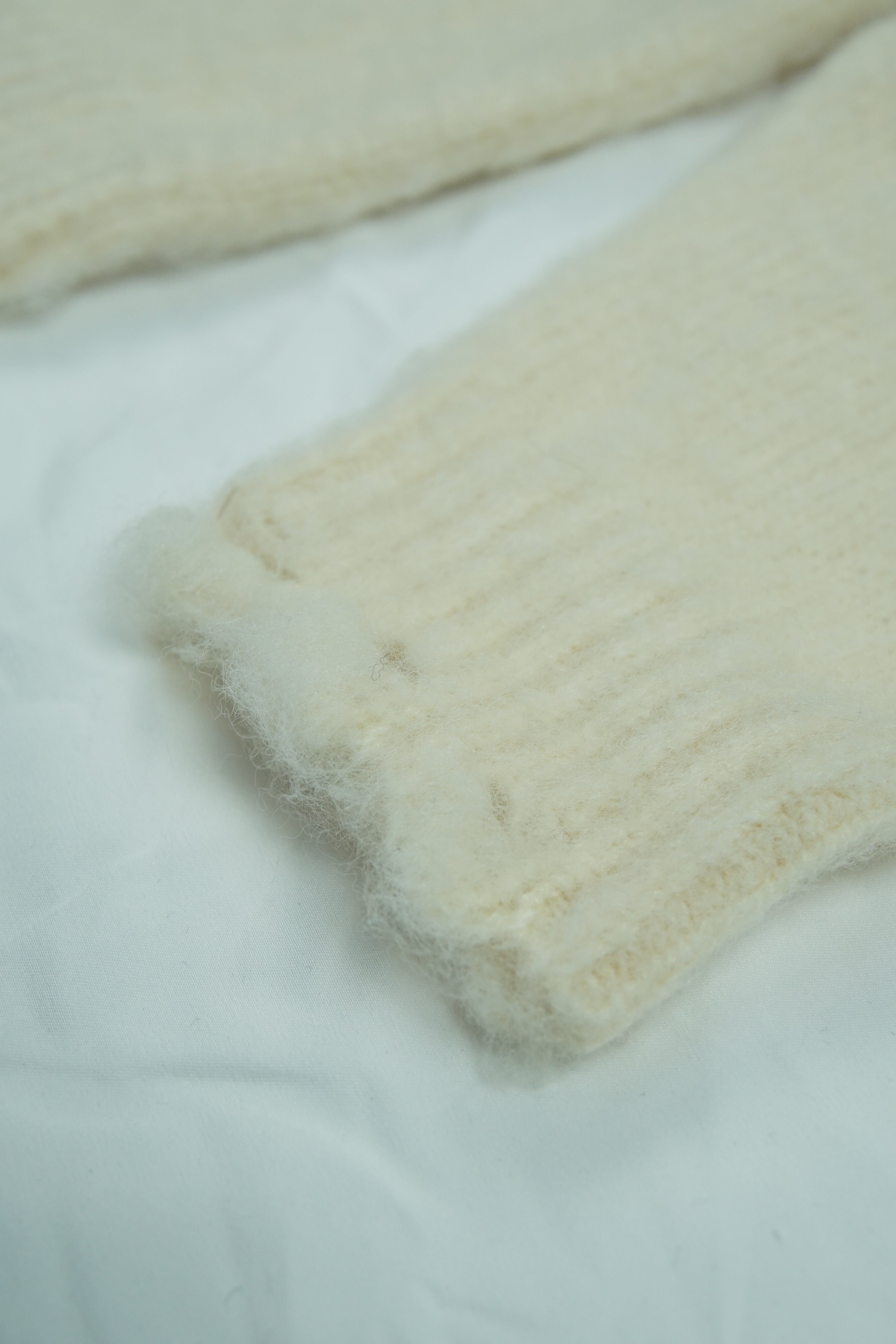 CREAM MOHAIR SWEATER