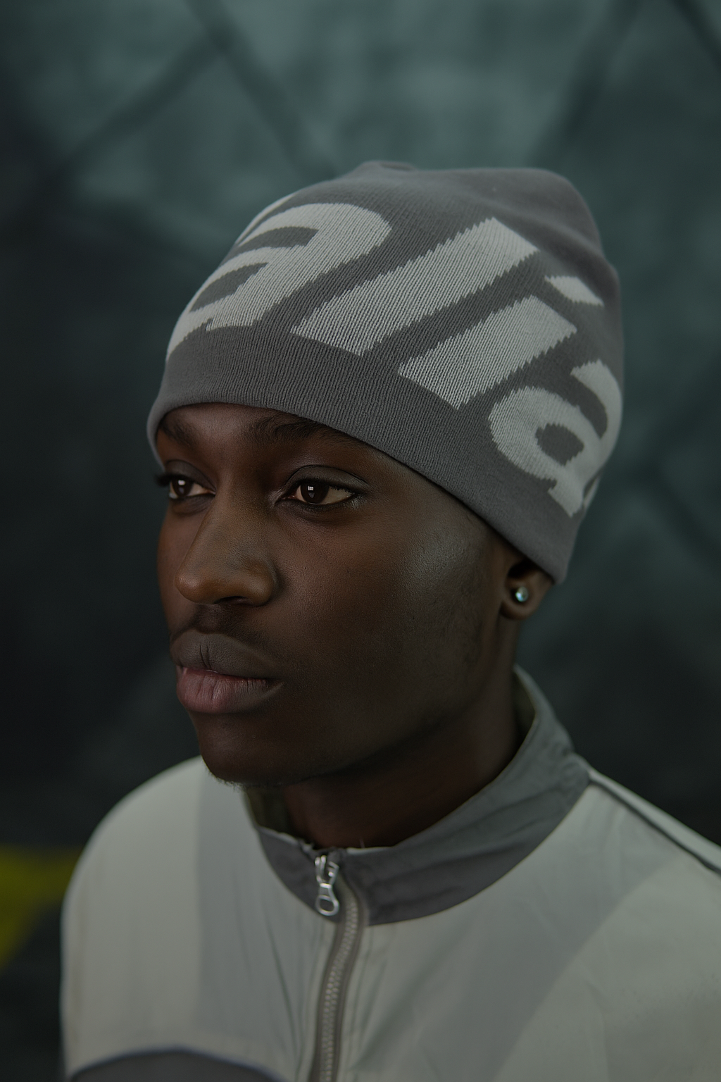 JACQUARD BEANIE GREY