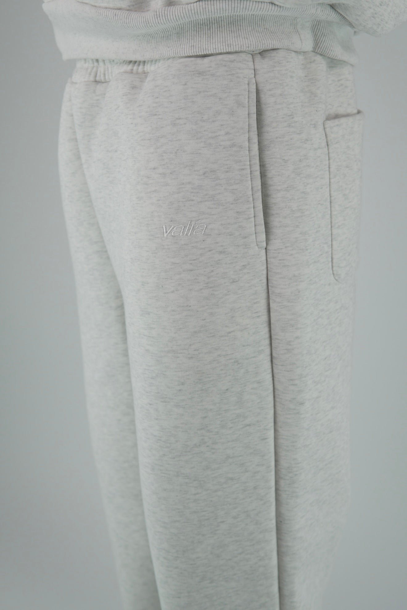 JOGGER ASH GREY